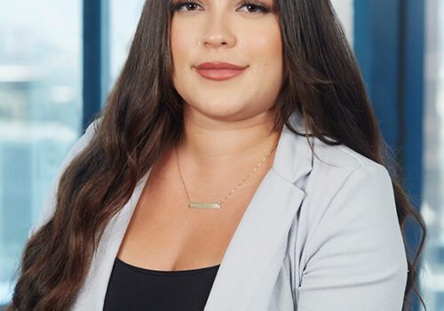 Elizabeth Bazan headshot